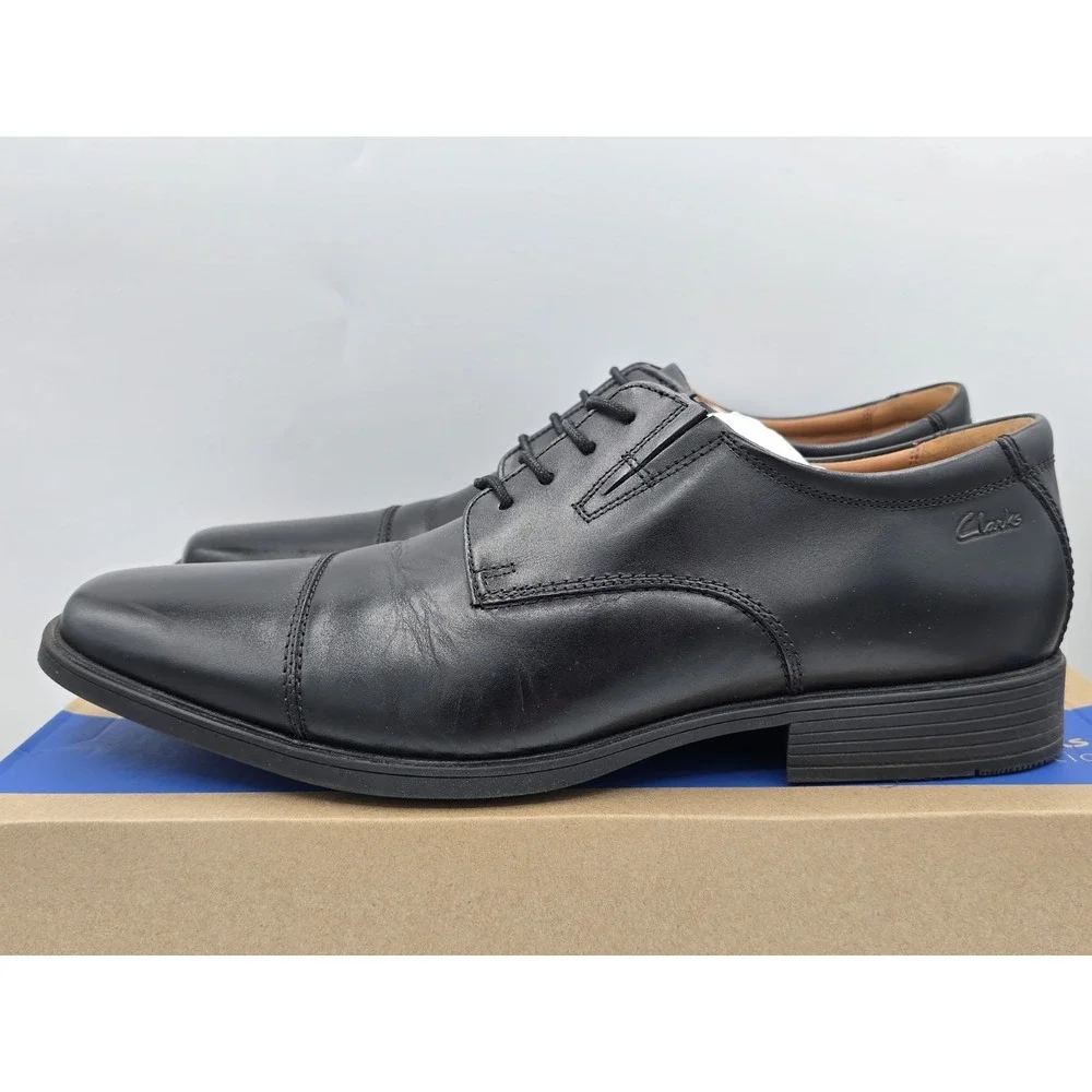 Clarks this listing